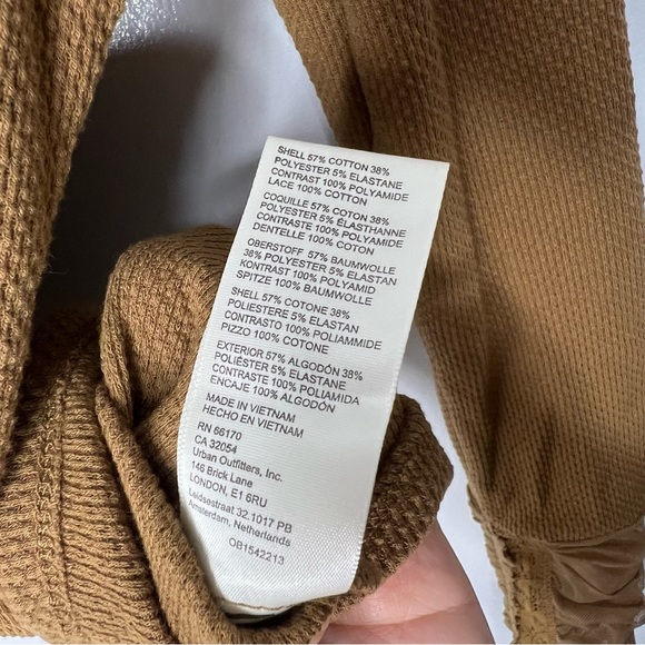 Free People Wear Me Out Top NWOT - Picture 3 of 6